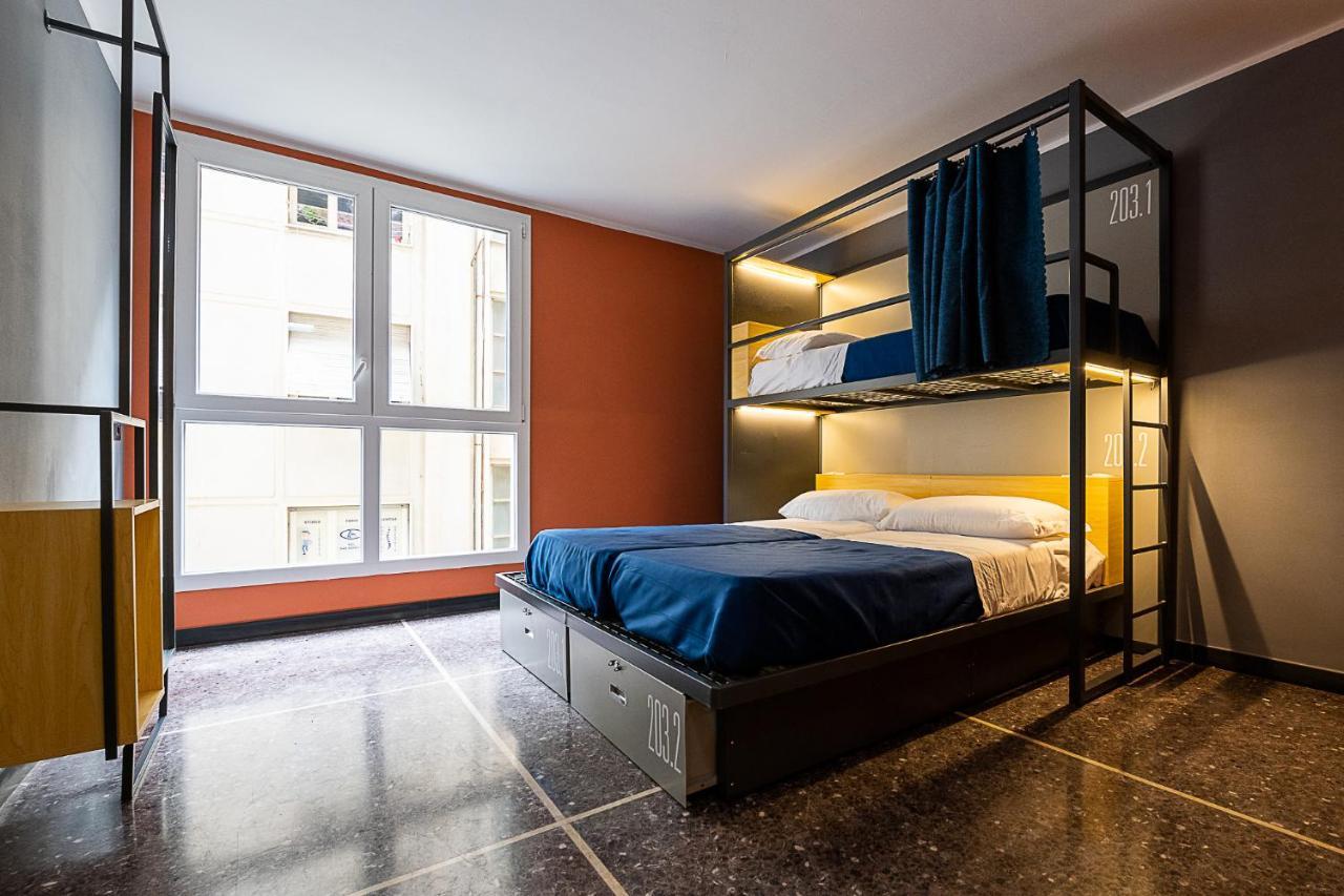 Marathon Hostel Genova Eksteriør billede